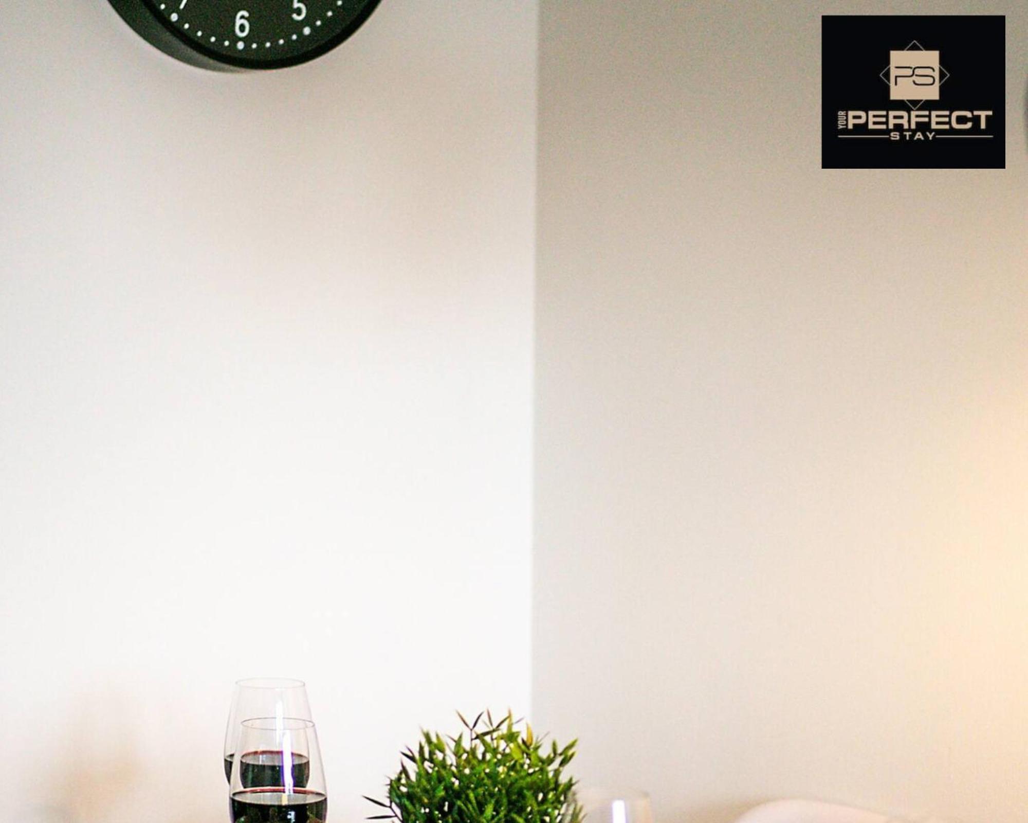 Horizon Apartment Central By Your Perfect Stay Short Lets Birmingham Bagian luar foto
